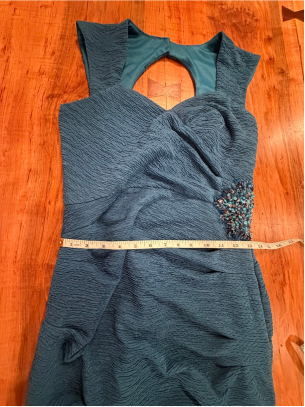 ONE BY EIGHT Teal Ruched Sheath Dress Beaded Waist Cutout Back Cocktail Wedding - Picture 9 of 11